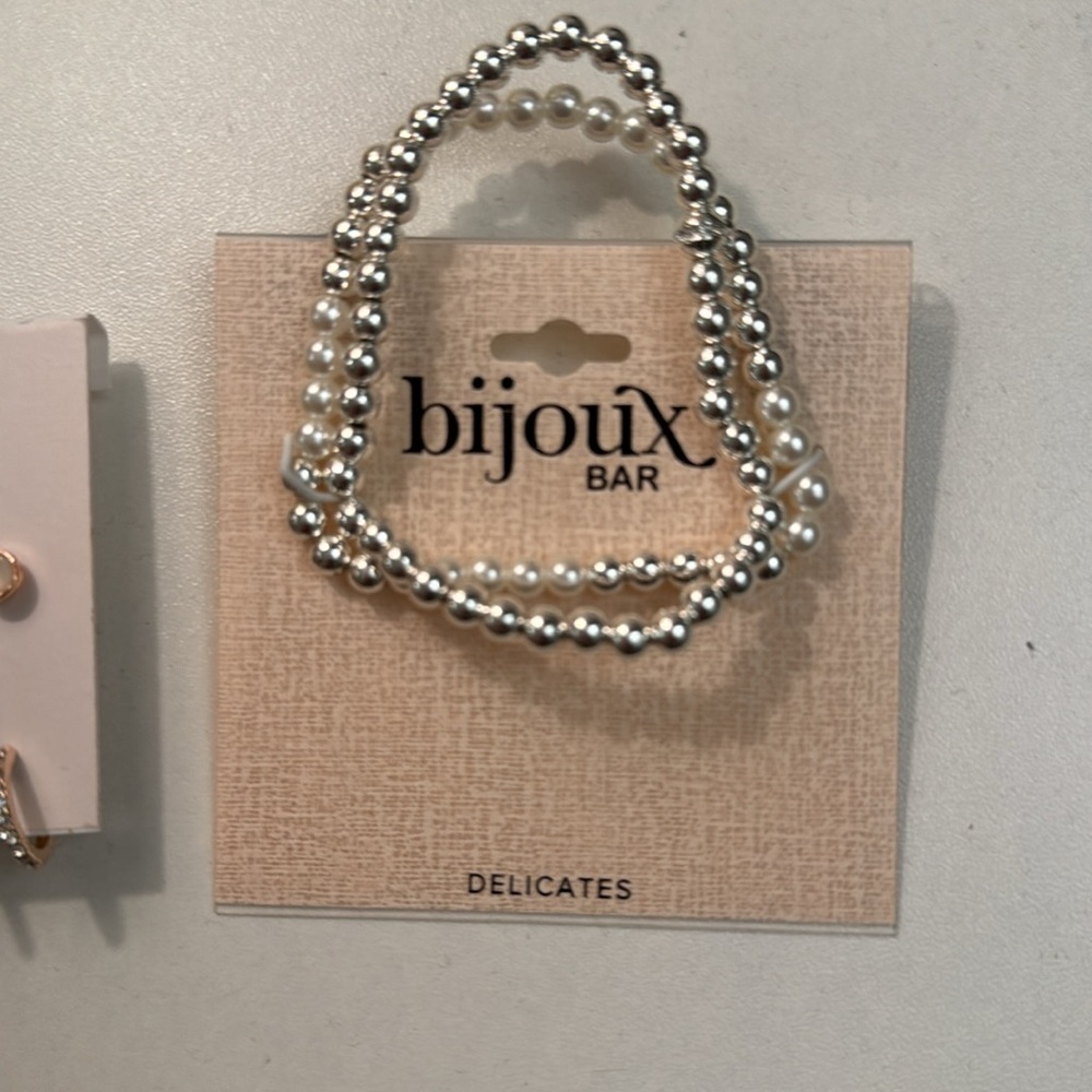 Jewelry Bundle - Picture 4 of 5